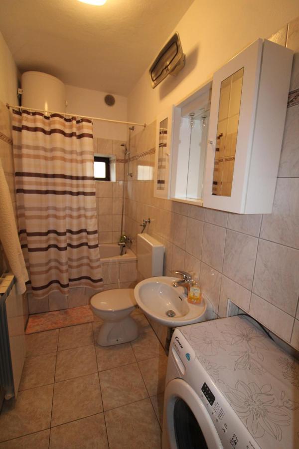 Apartments Grgorinic Pula Extérieur photo